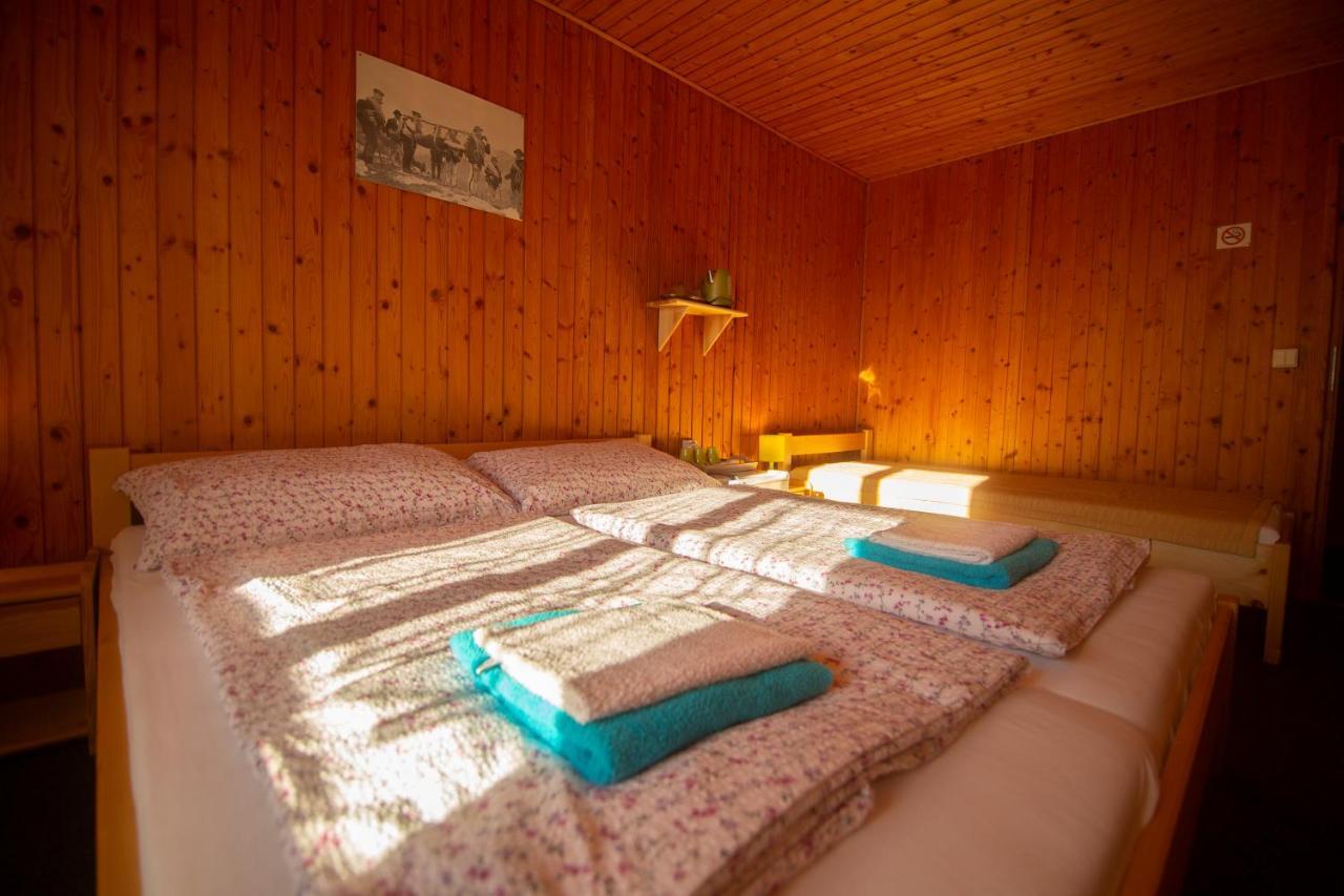 Hotel Dom Frana Krala Smrečany Esterno foto